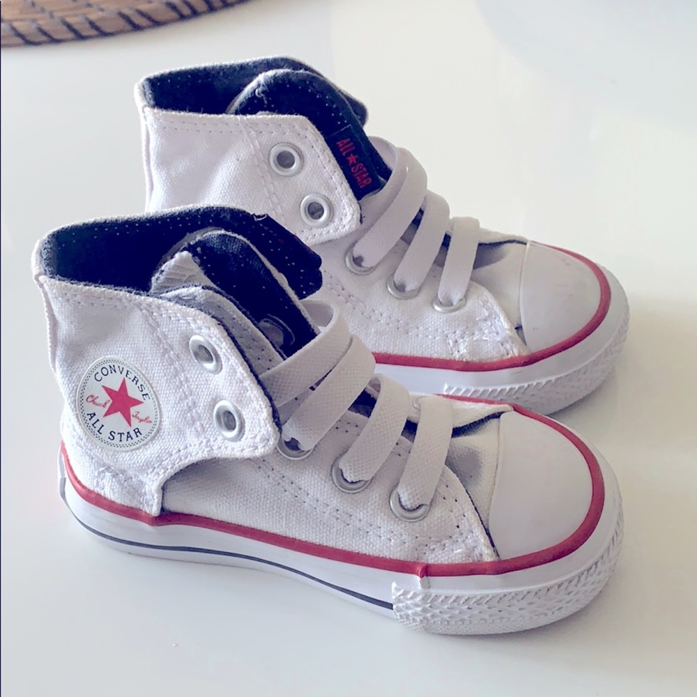 Children’s size 5 converse shoes